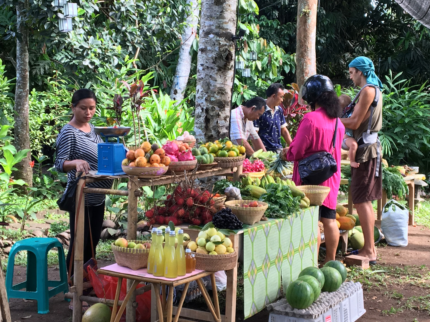 Moksa Restaurant outdoor Farmers best organic markets in Bali